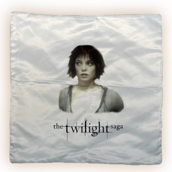 alice twilight pillow case