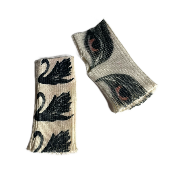 black swan arm warmers